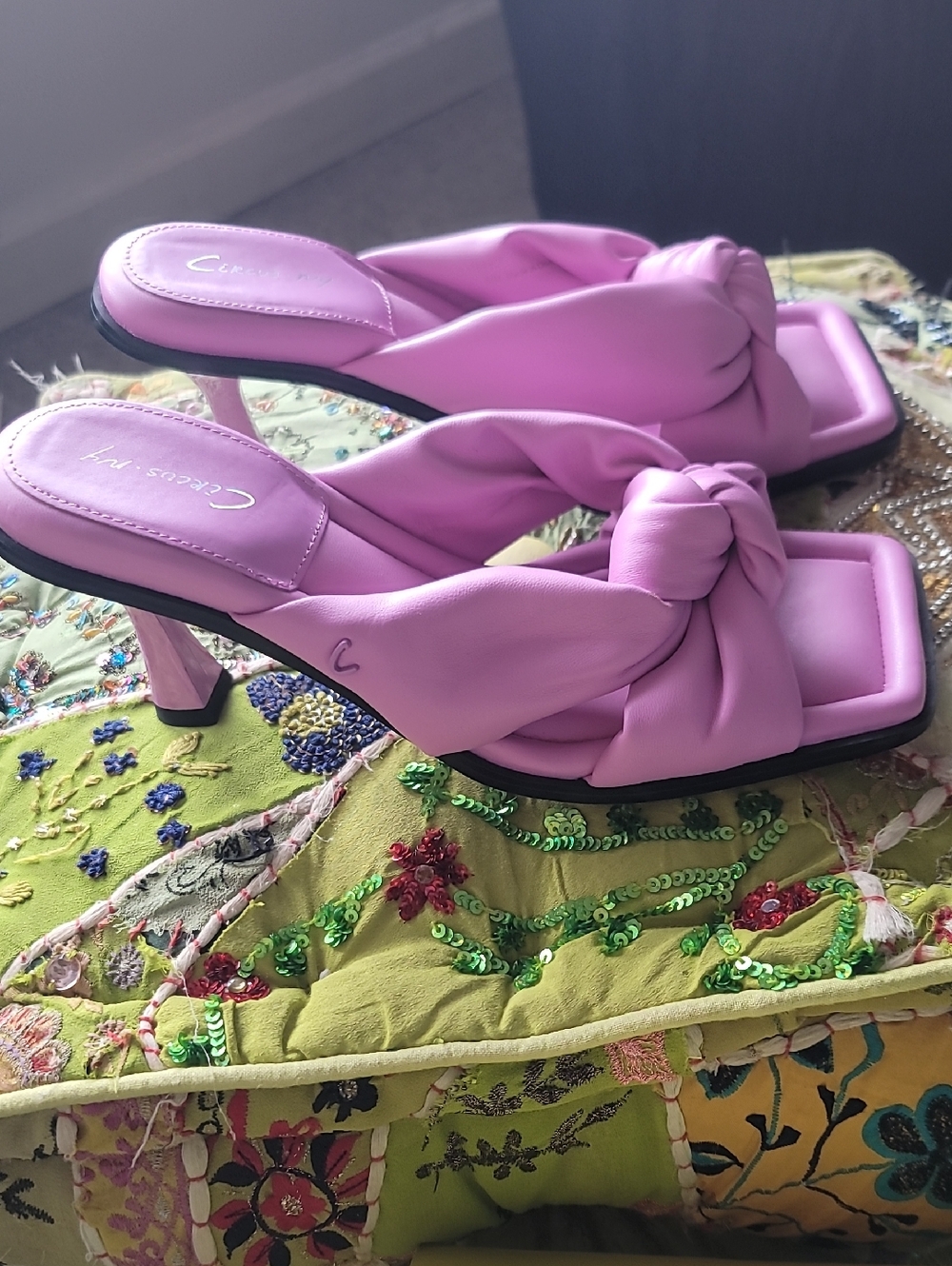 Circus NY by Sam Edelman Pink Slide Kitten Heal Sandals - Picture 3 of 6
